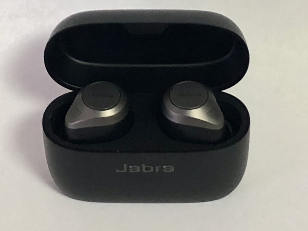 Jabra elite 85t  ブラック　充電ケース　充電器　美品
